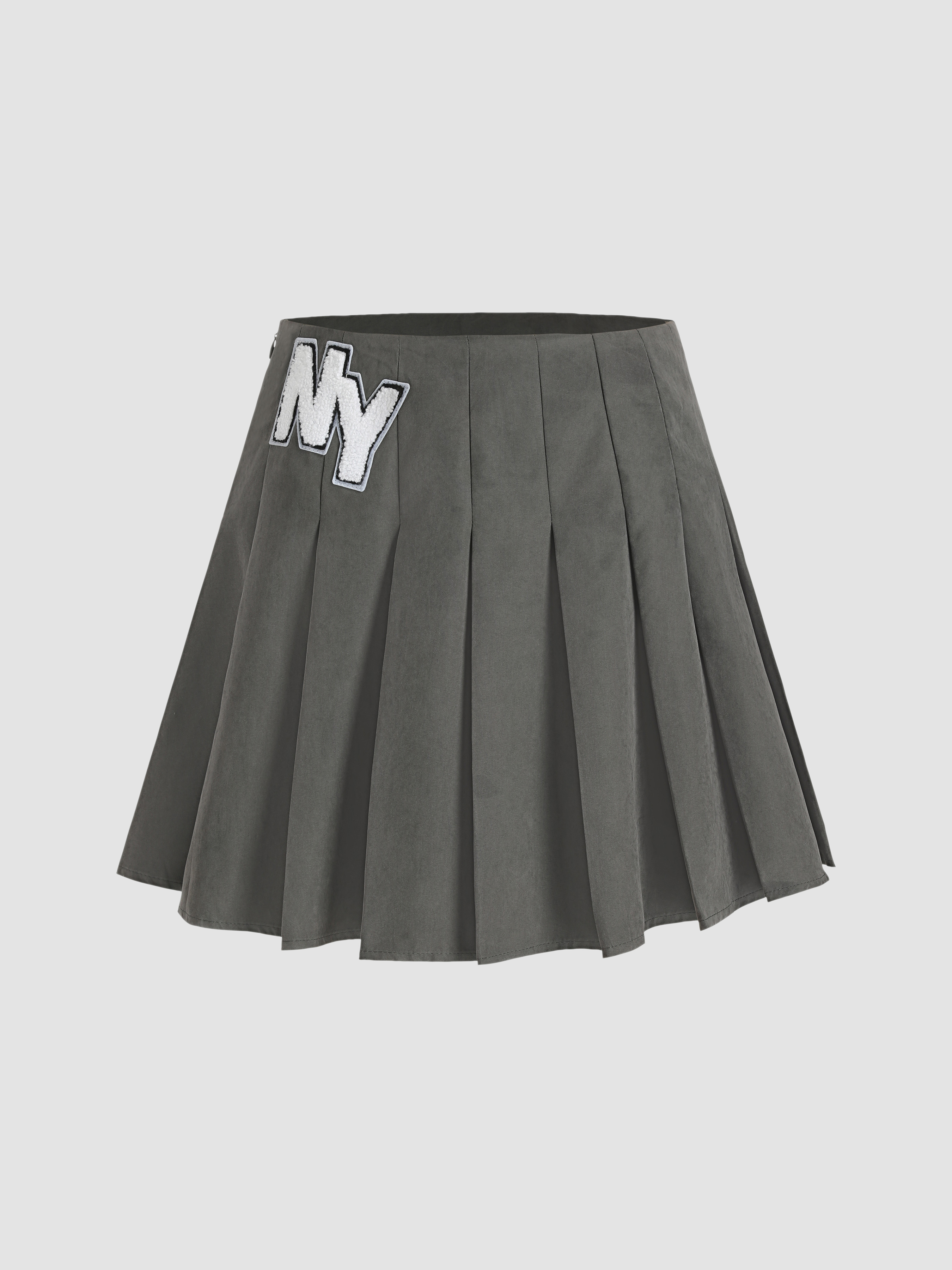 Letter Pleated Skirt Cider