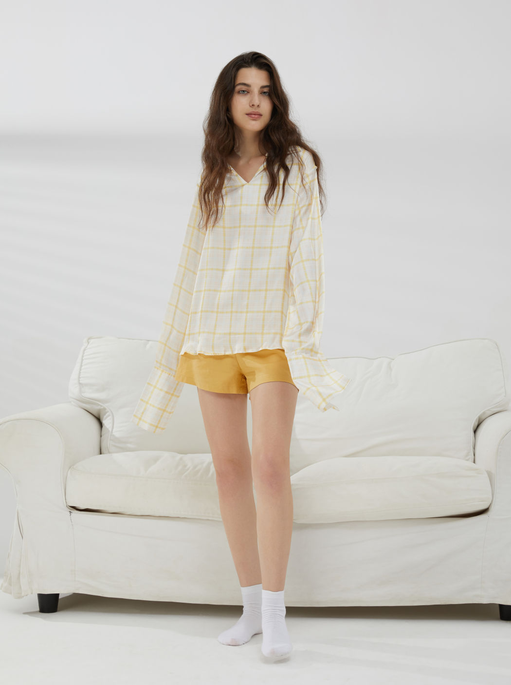 Boyfriend-Bluse mit kariertem Kragen
