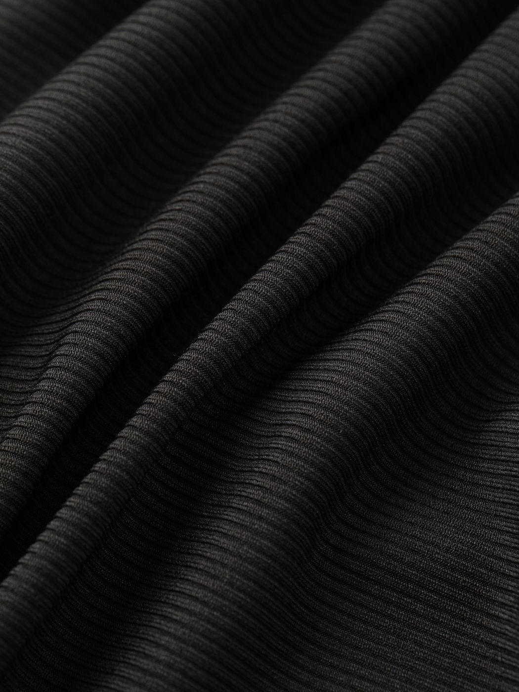 Schwarzes, schickes, an der Taille gebundenes Oberteil