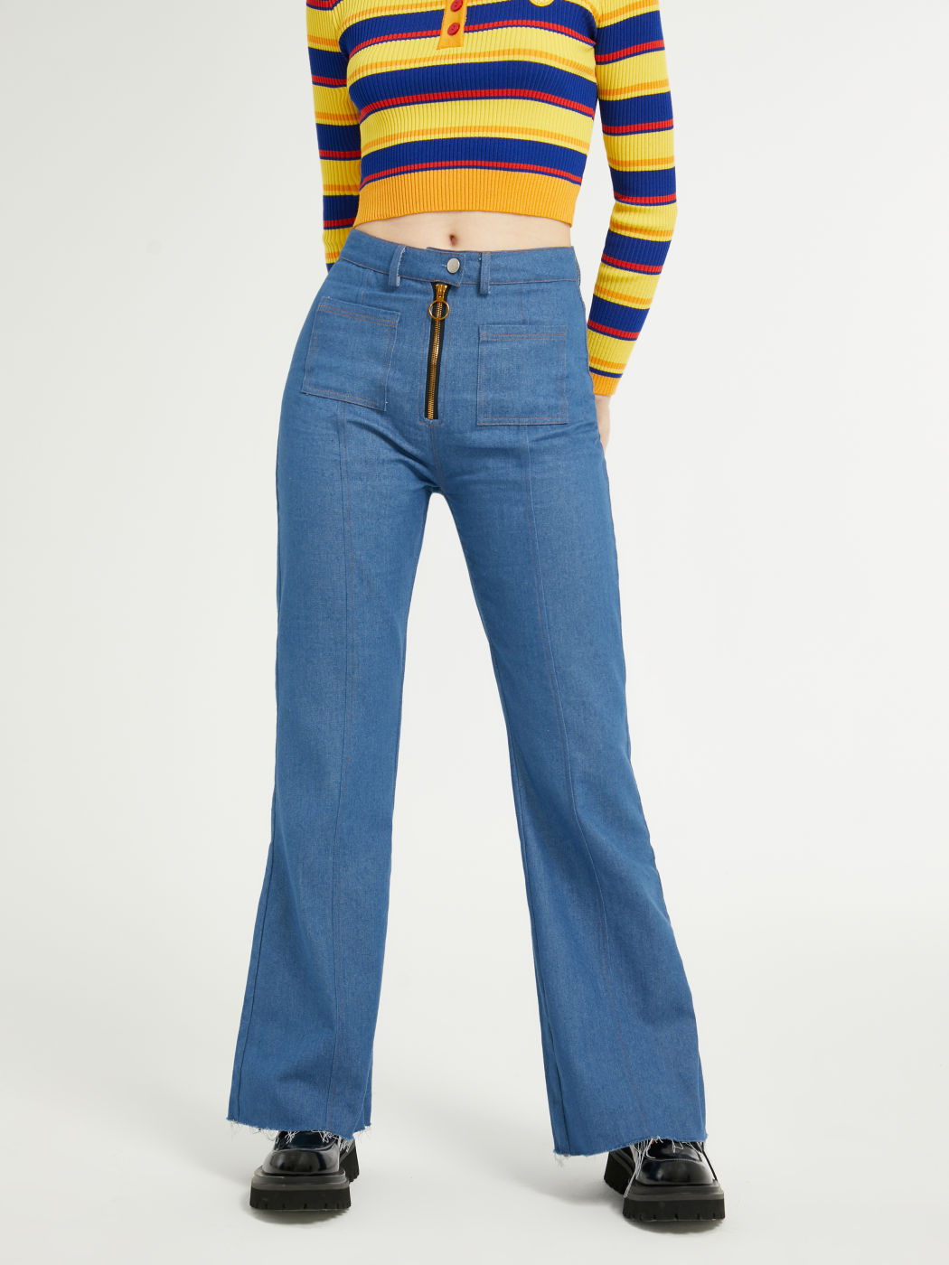 Zip Up Ripped Hem Jeans