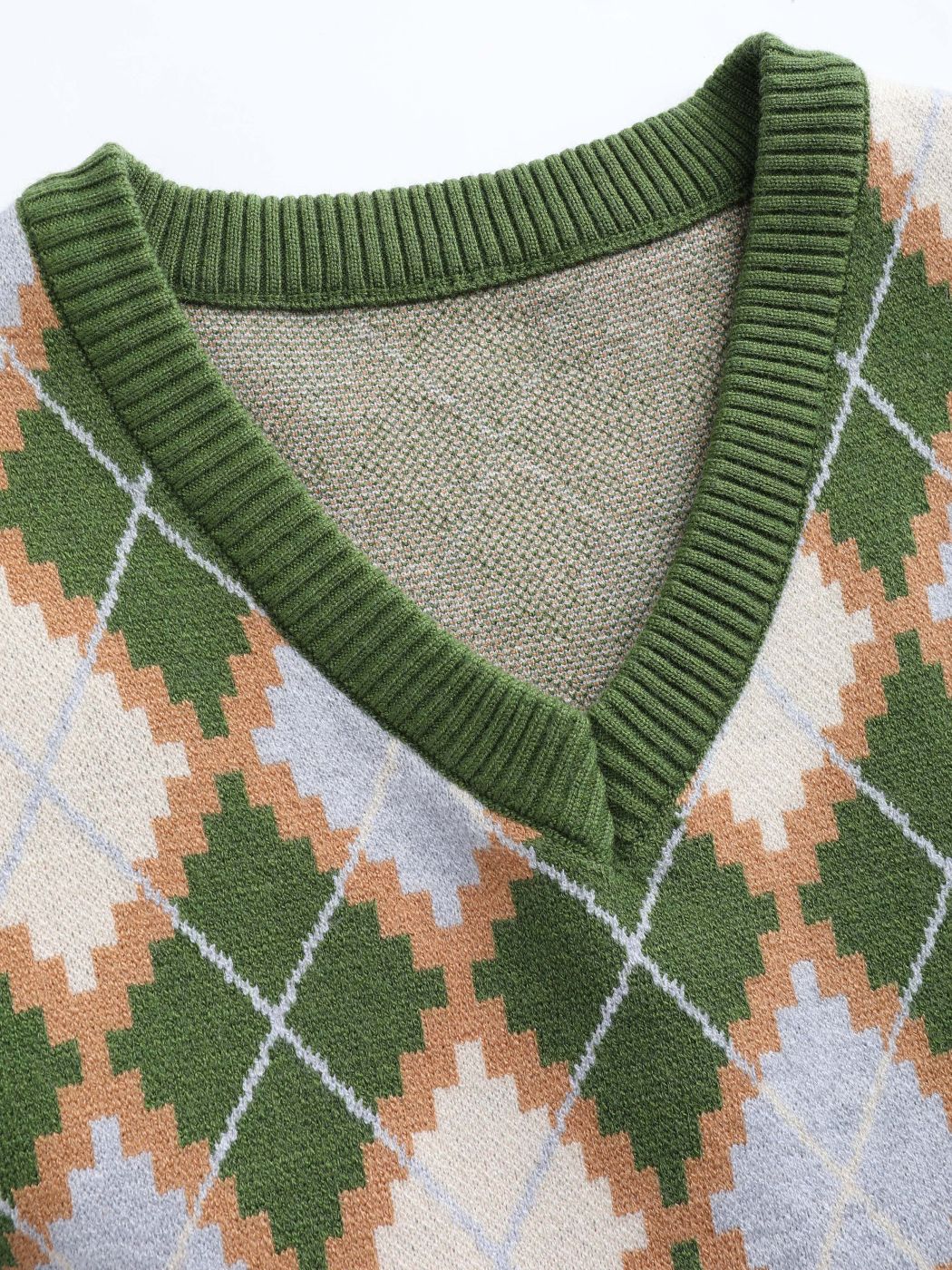 Knit V-neck Argyle Vest