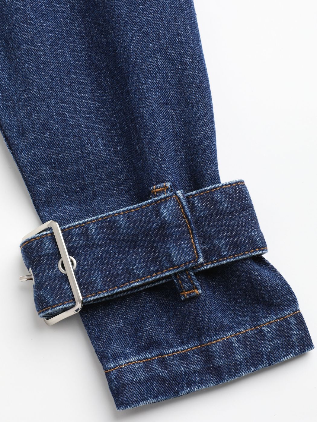 Kurz geschnittene Jeansjacke