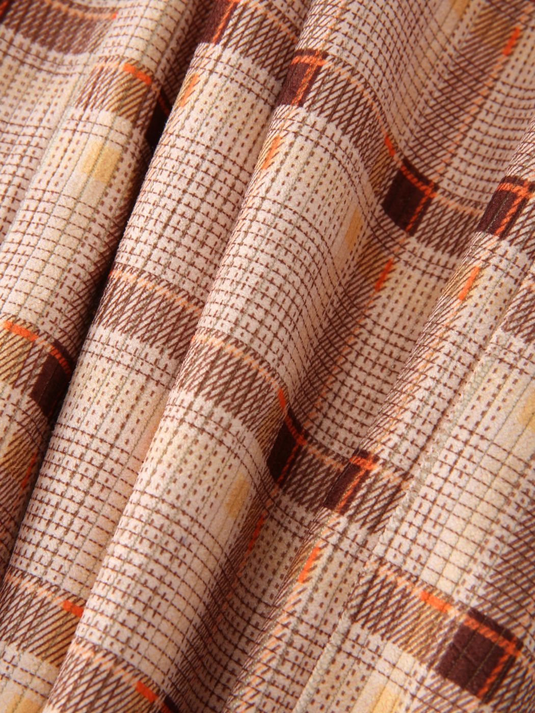 Braune karierte Hose