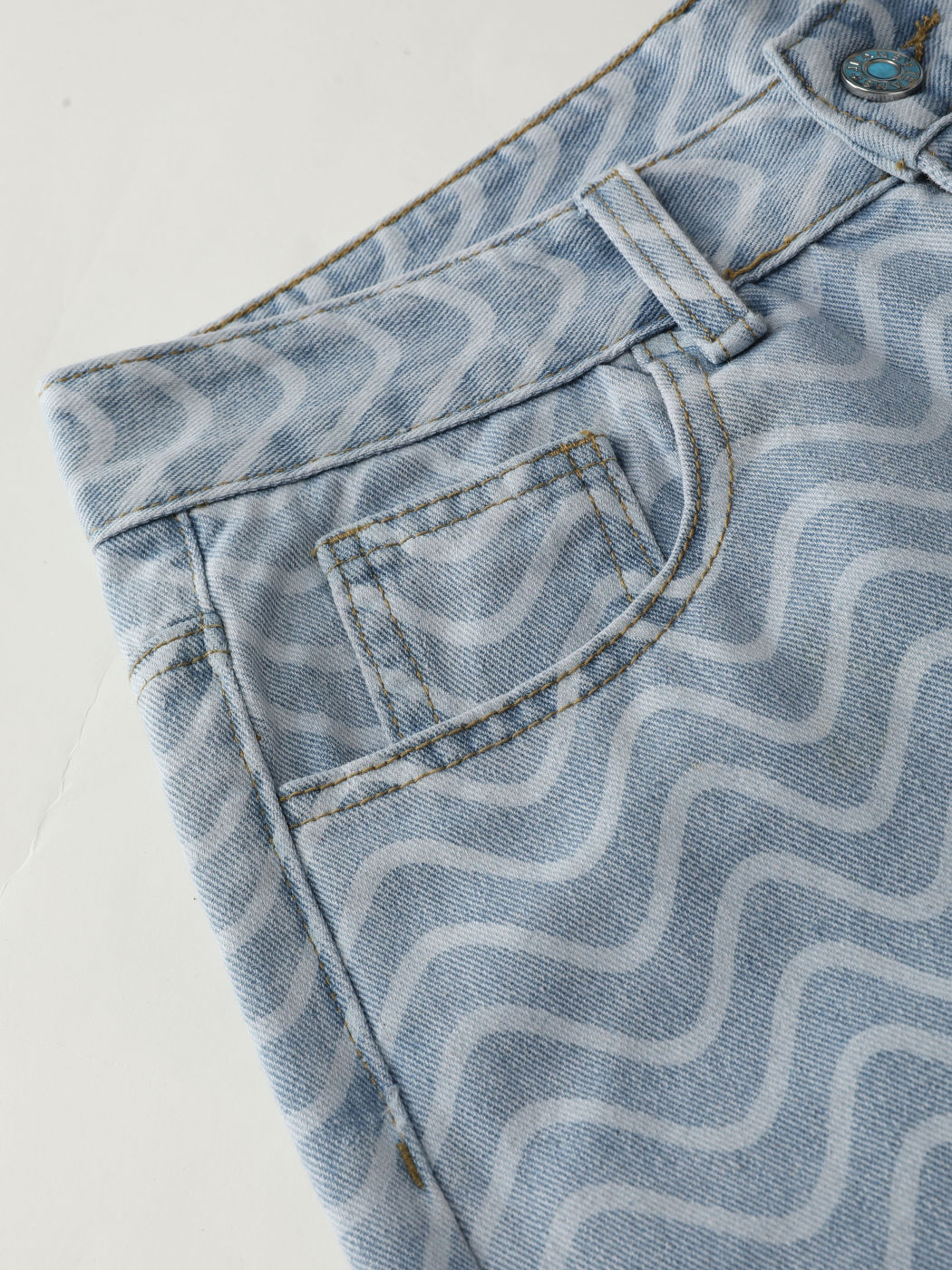 Wavy Jeans For Music Festival/Live House Vacation