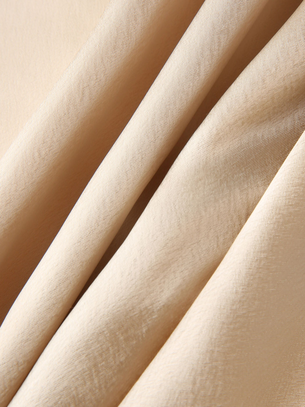 Midi-Kleid in Champagner-Gold