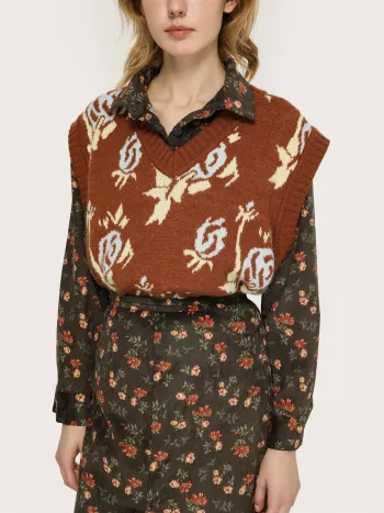 Gilet maglione lavorato a maglia marrone rosa blu