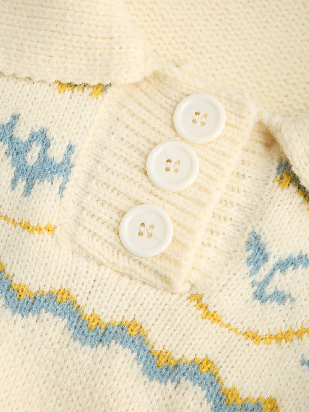 Strickpullover mit beigefarbenen Streifen