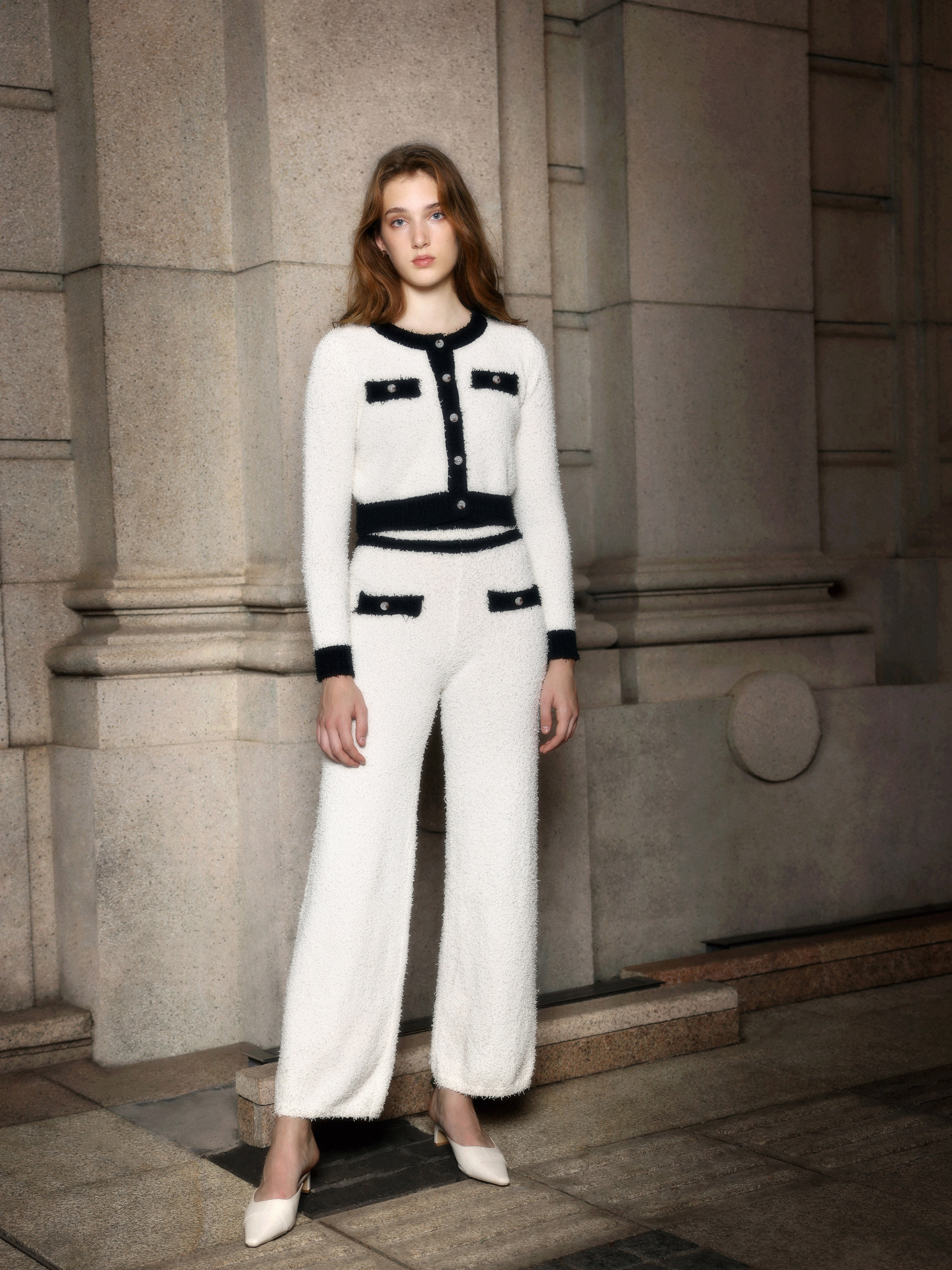 Contrasting Trim Knit Pants Cider