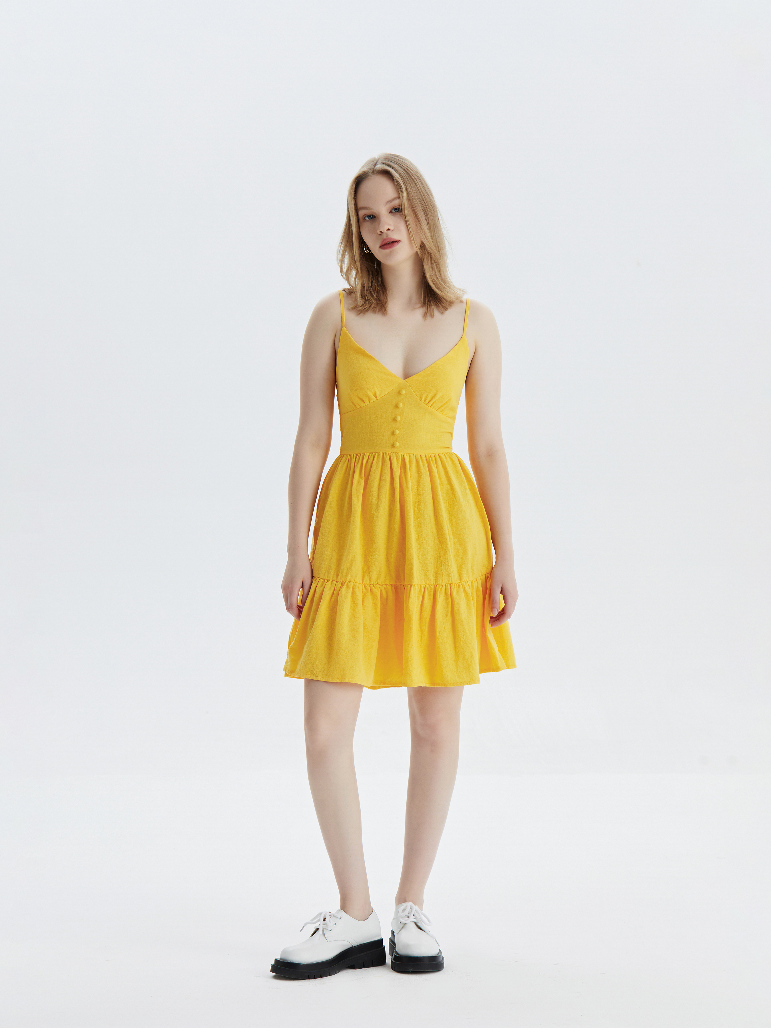 Vestido amarillo con online blanco