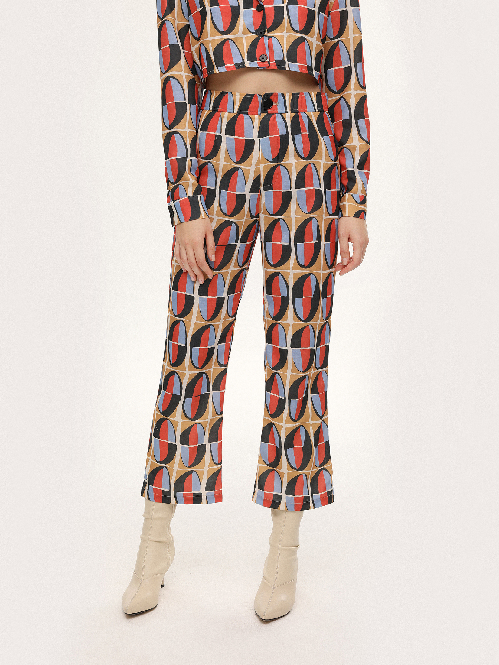 Patterned cropped clearance trousers