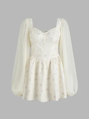 Geblümtes Minikleid mit Puffärmeln