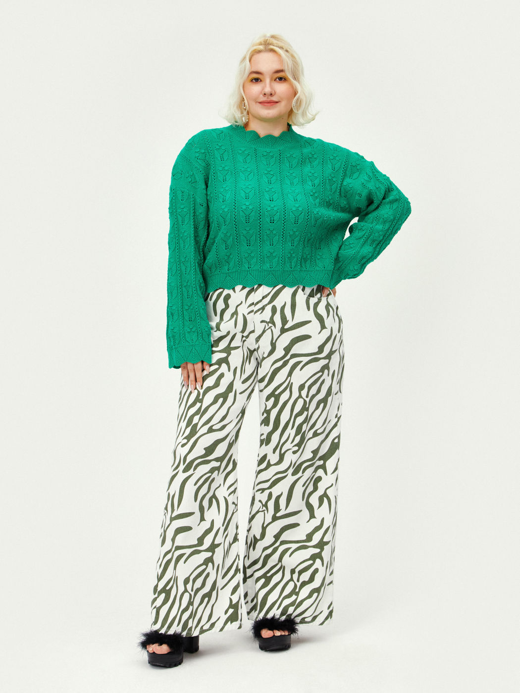 Tractor Green Textured High Neck Sweater Curve & Plus Cider