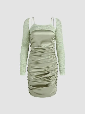 Minikleid mit floraler Spitze