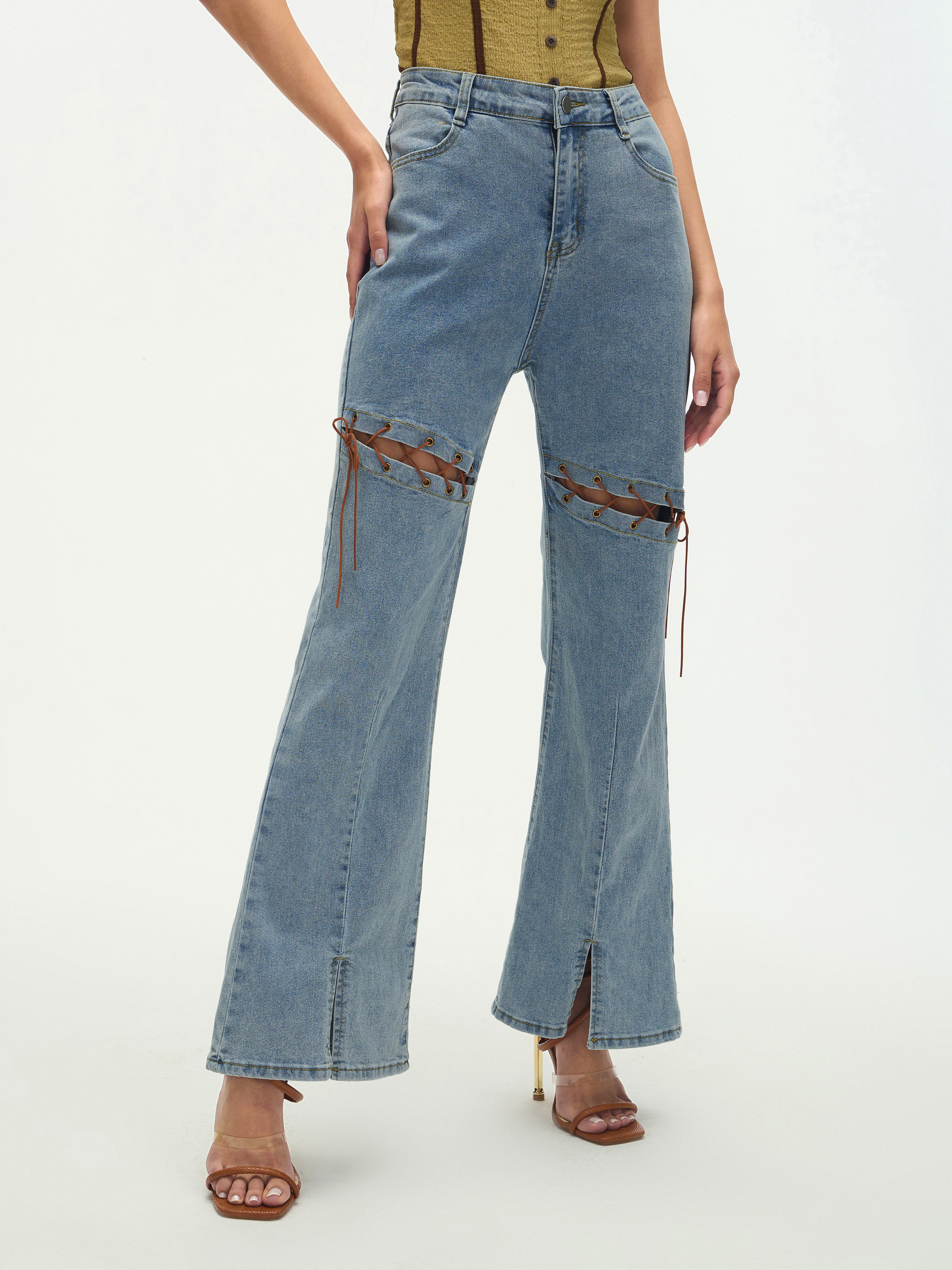 Zara lace shops up jeans