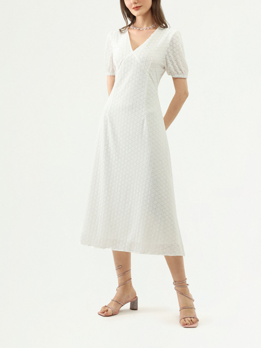  Vestido Maxi de Encaje Floral