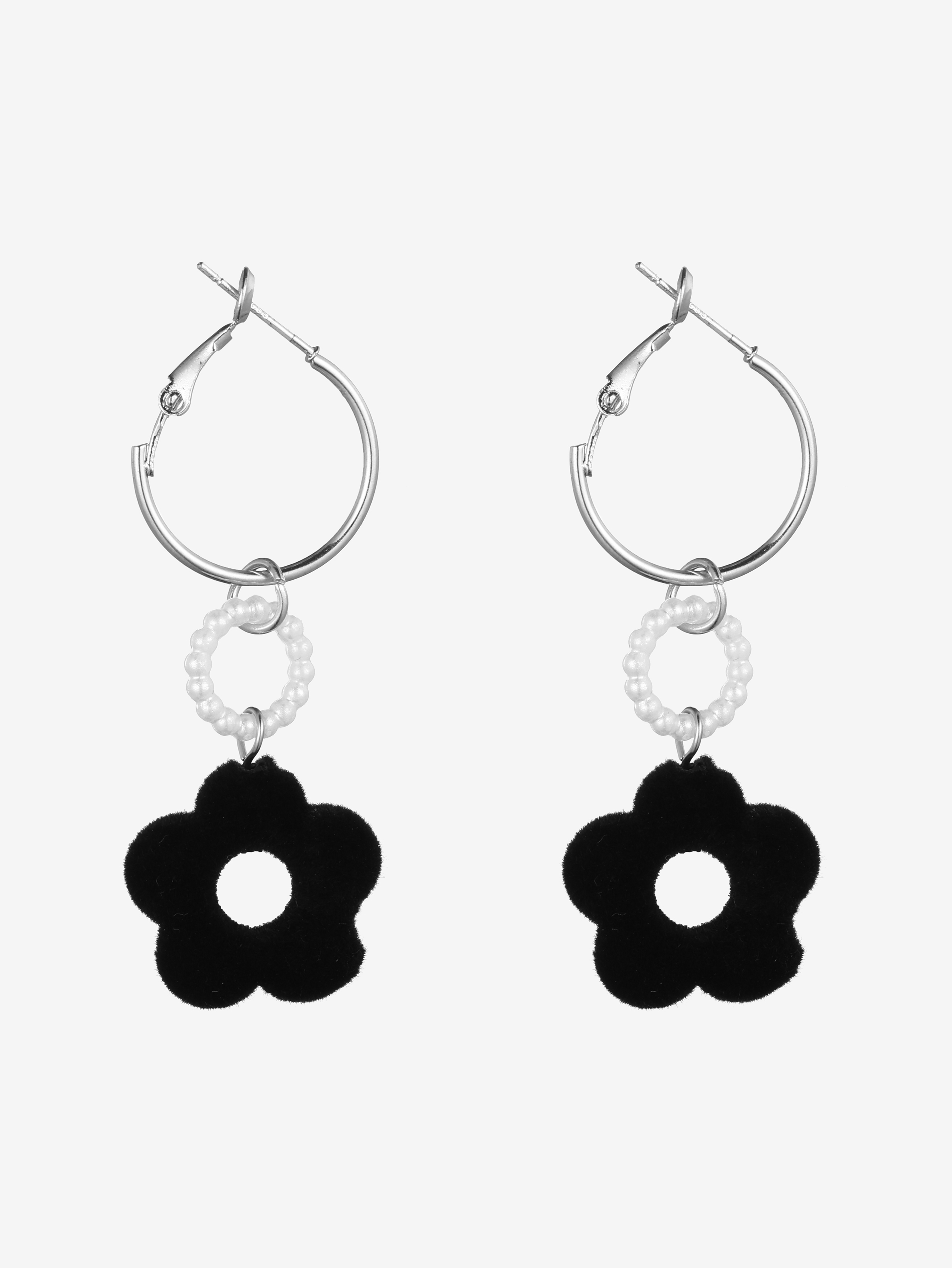 Black Flower Drop Earrings Cider