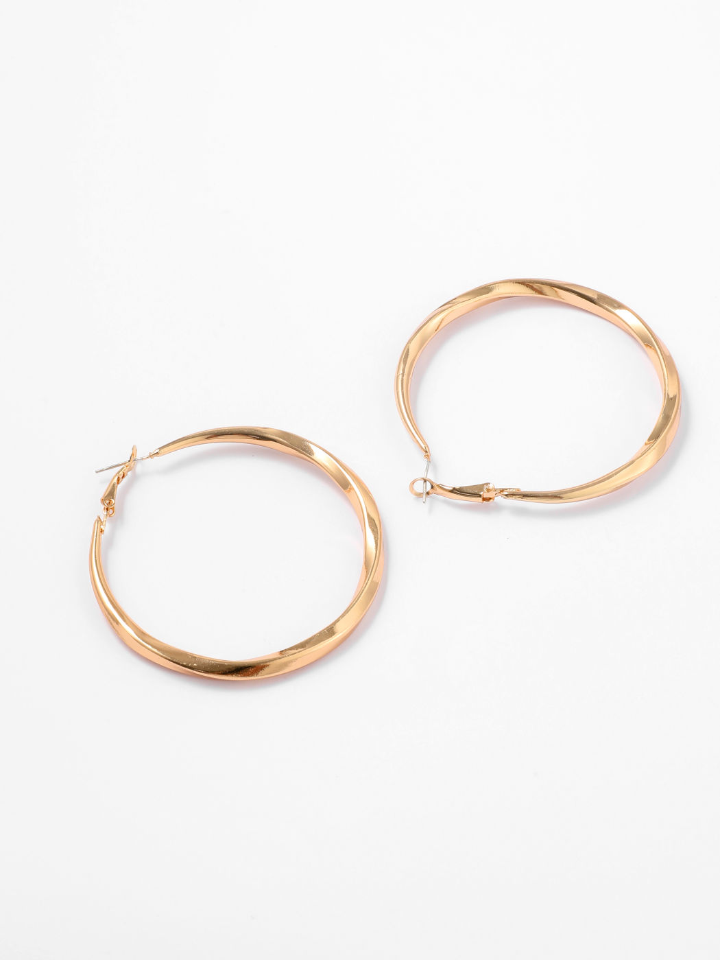 Pendientes de aro minimalistas