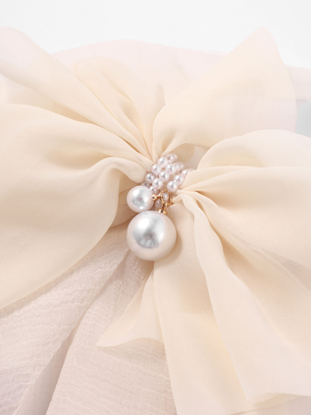 Faux Pearl Decor Bow Hair Clip