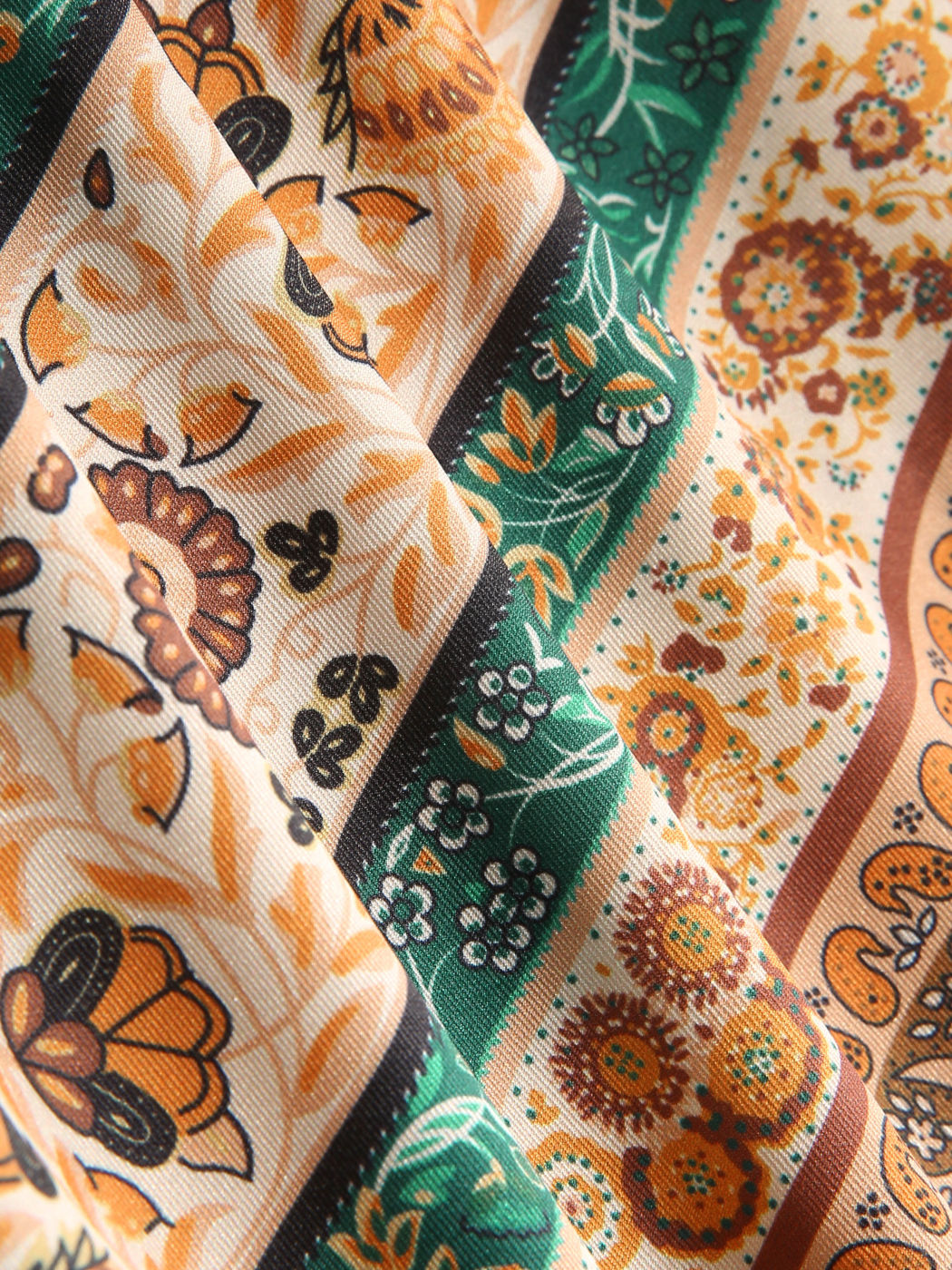 Hose mit weitem Bein und Blumenmuster und Geo-Print