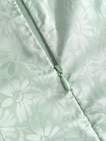 Abito con collo ad anello con spalline annodate in jacquard floreale