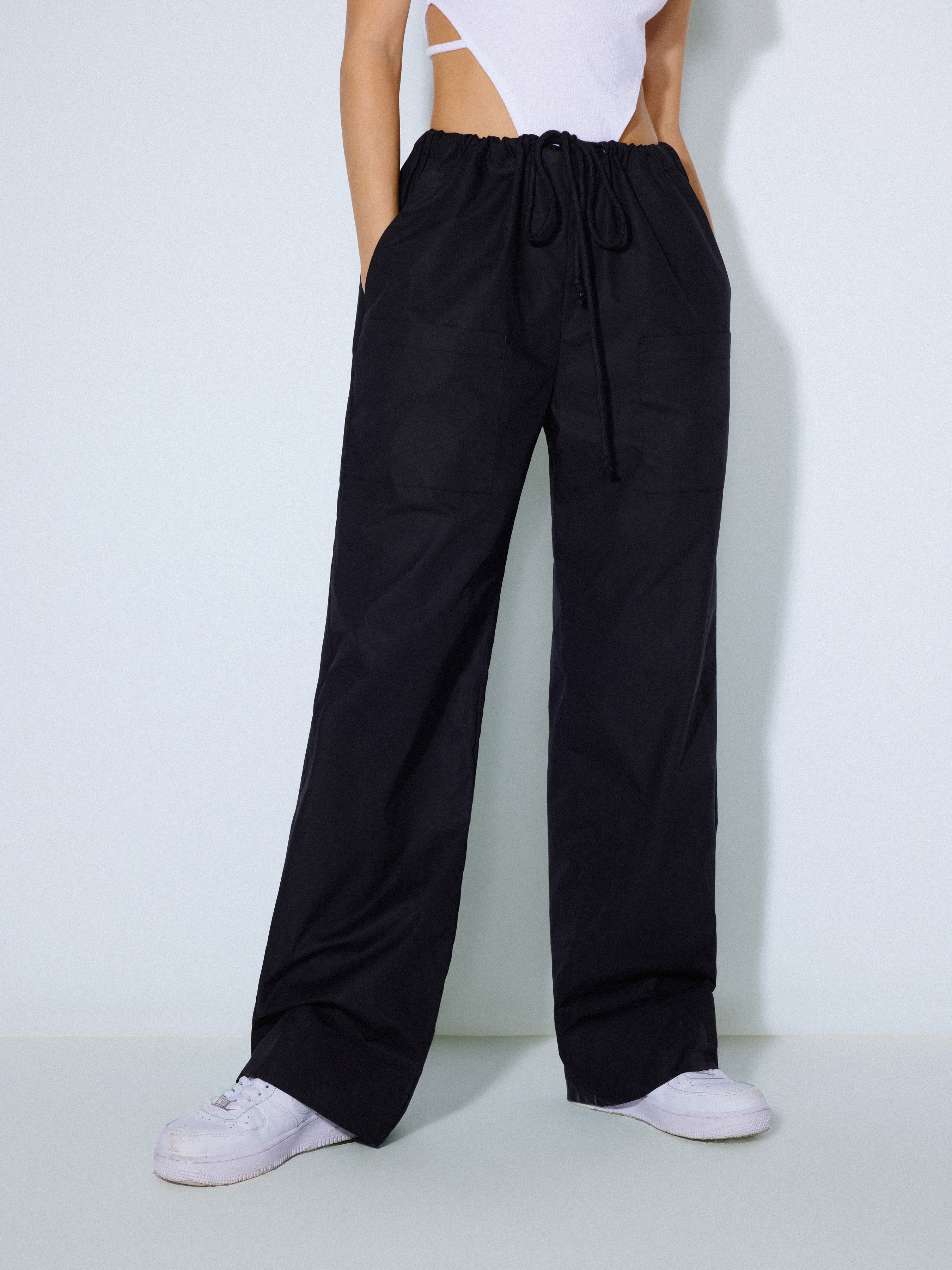 【EEUN】Bold Slit Pants Slit-hem Pants - Black - Ladies | H&M US