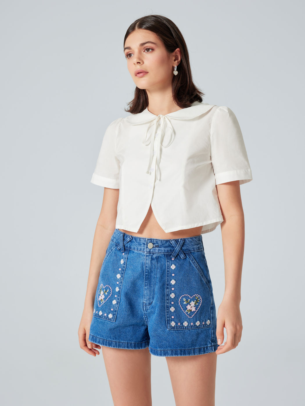 Solid Peter Pan Collar Crop Top