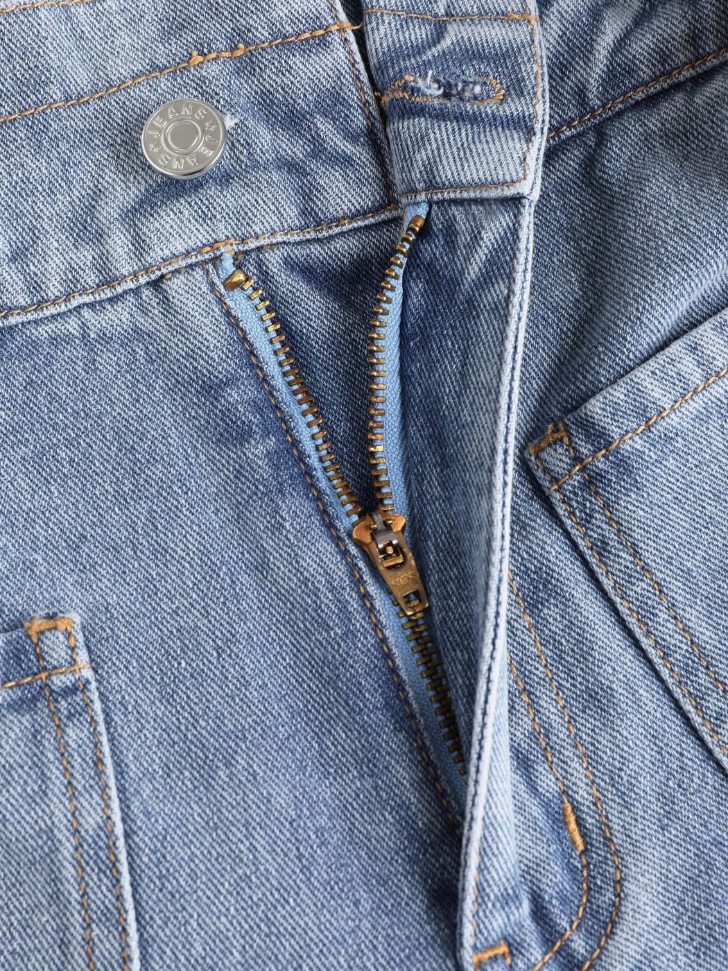 Denim Pocket Shorts With Belt