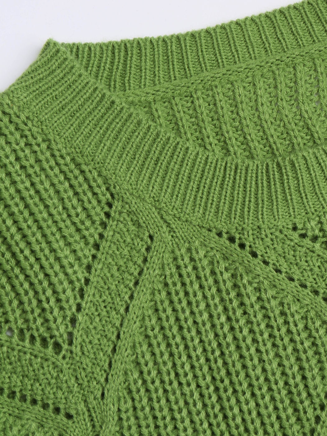Knit Scallop Crop Top