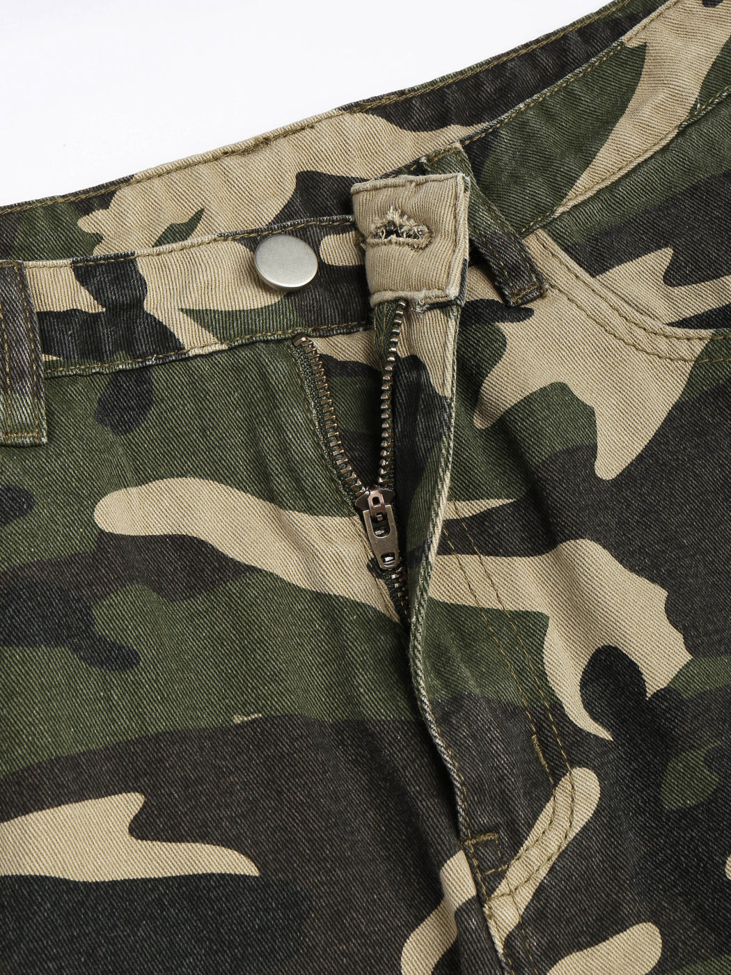 Camouflage Print Straight Leg Cargo Pants