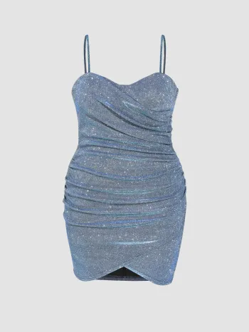 Glitzerndes, figurbetontes Kleid mit herzförmigem Ausschnitt Kurve & Plus
