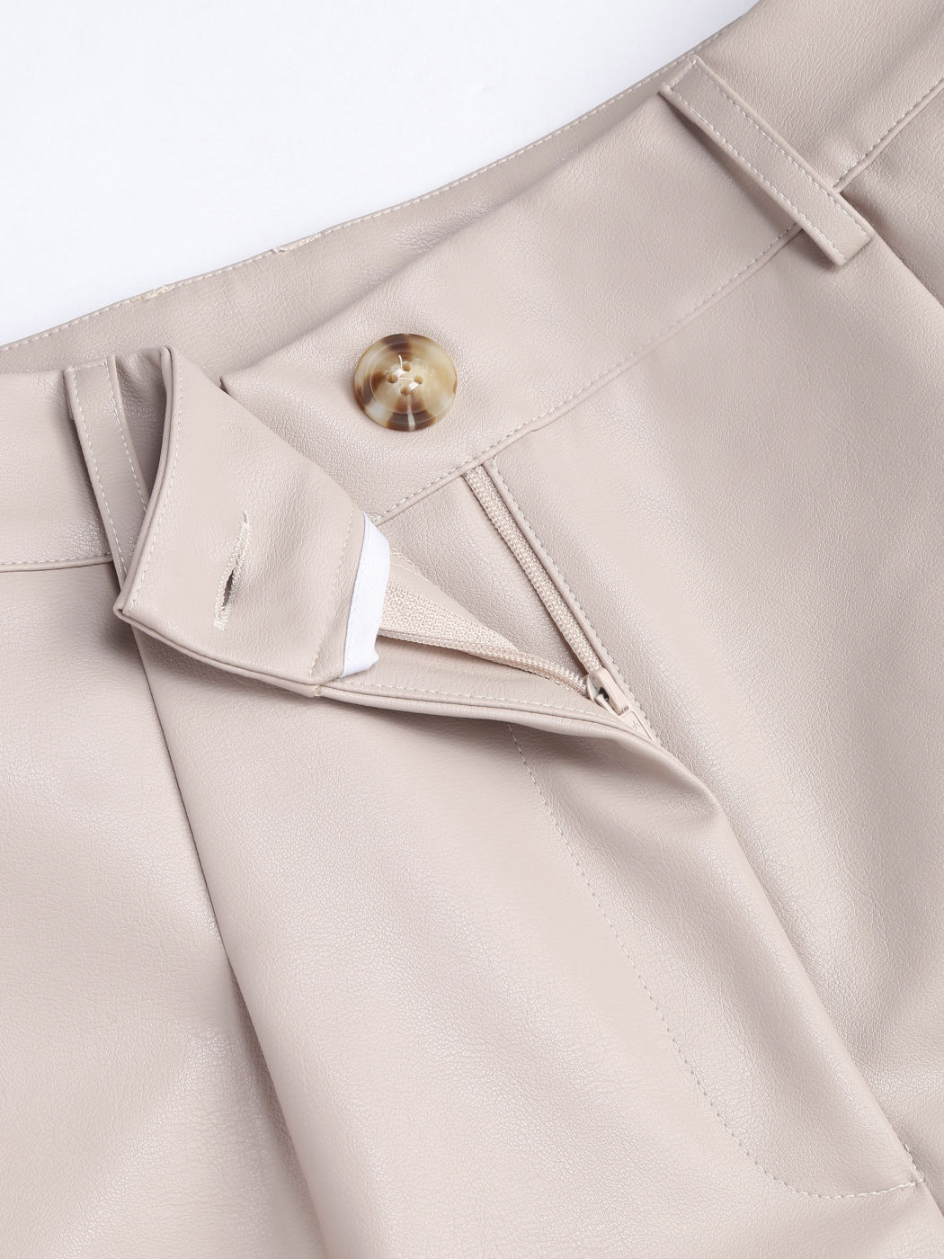 Mini-Shorts aus PU-Leder