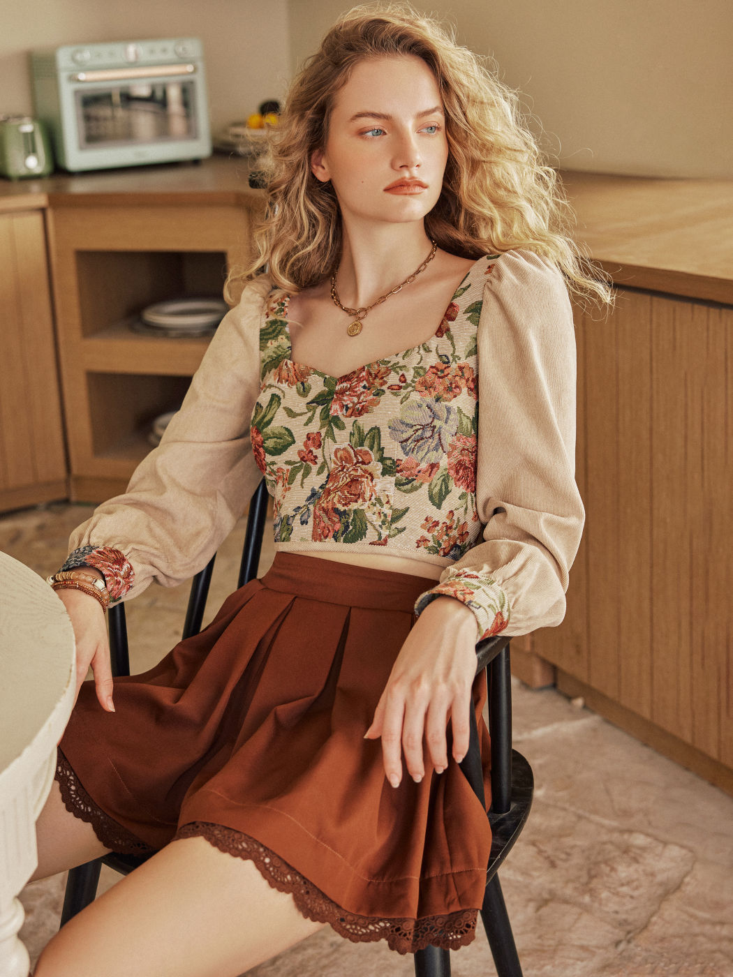Antique Show Long Sleeve Blouse