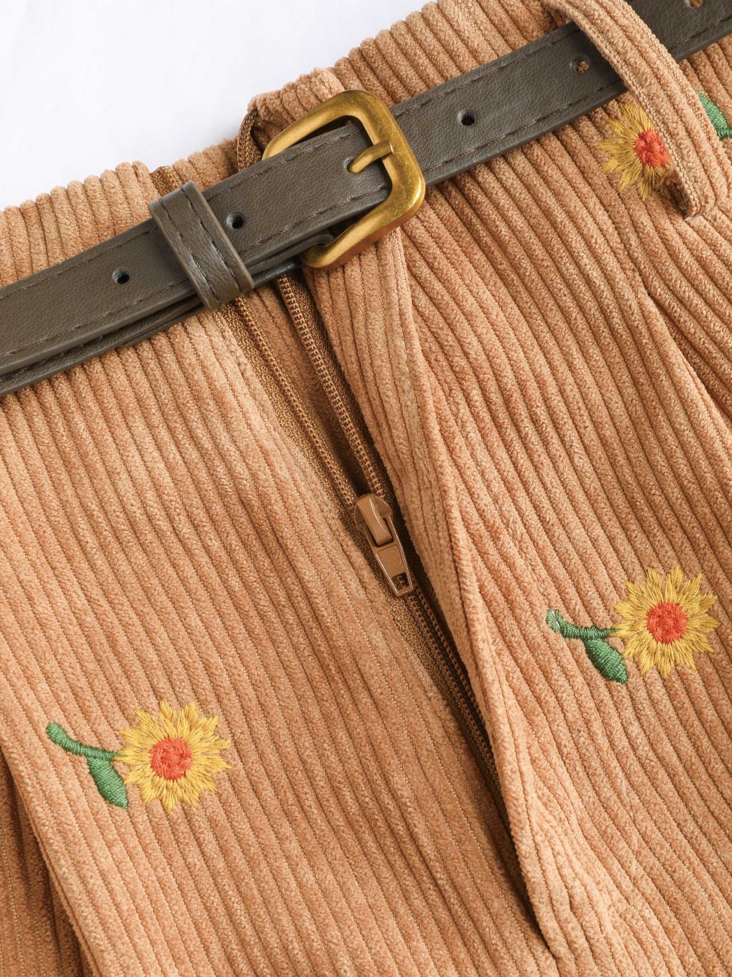 Ditsy Floral Cord Shorts mit Gürtel
