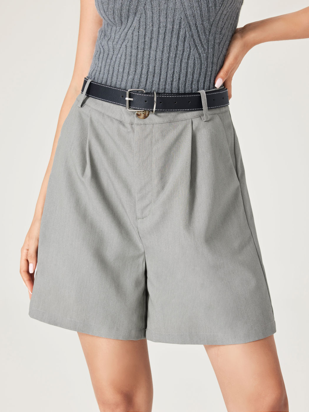 Solid Pleated Shorts With Belt