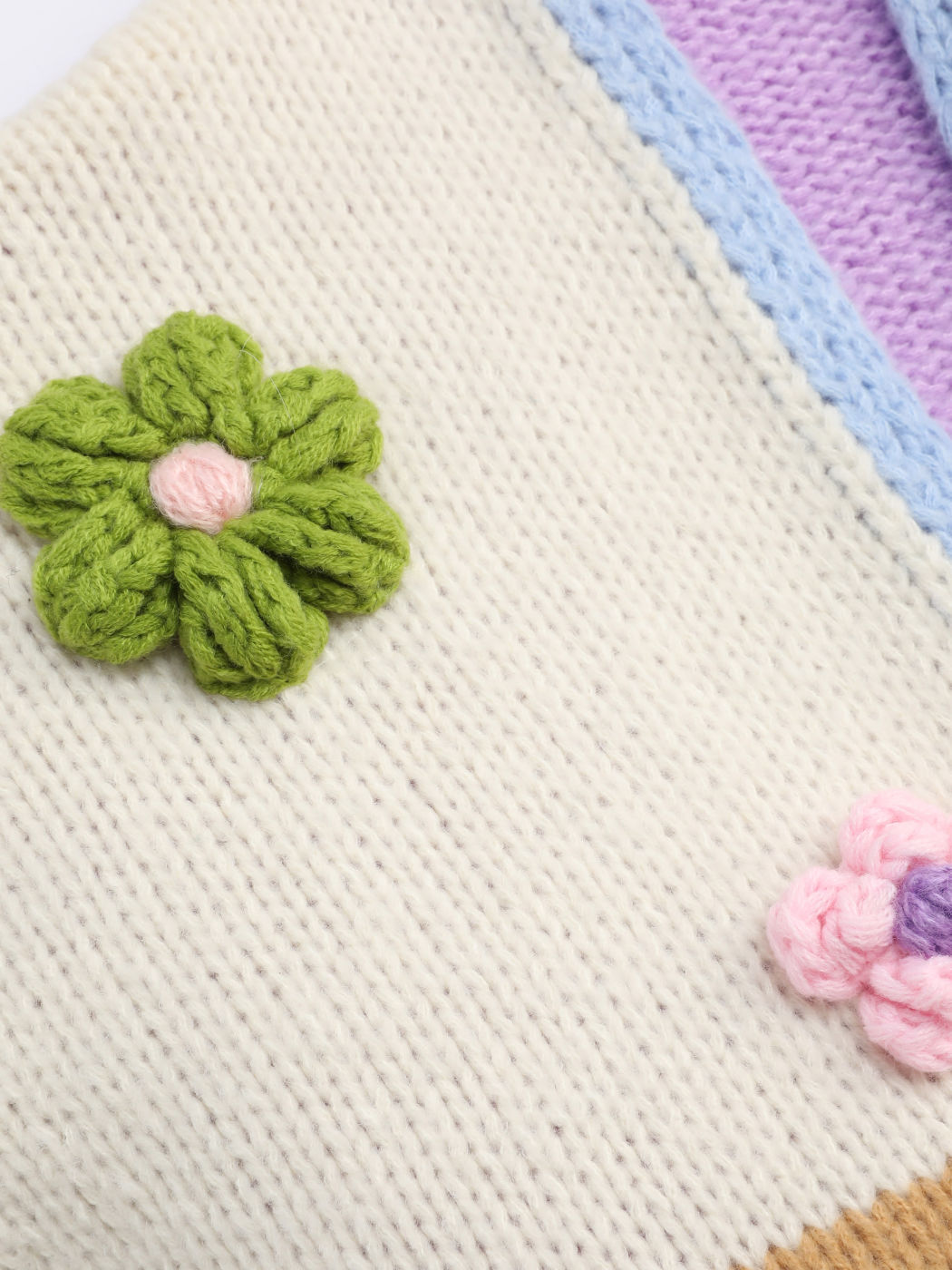 Floral Häkel-Strickjacke