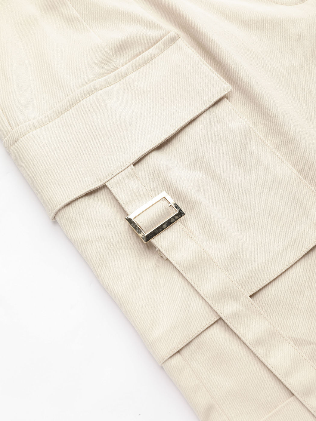 Cargo-Shorts mit Schnalle