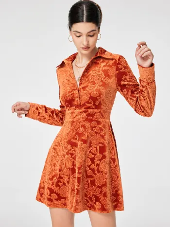 Geblümtes Jacquard-Samt-Minikleid