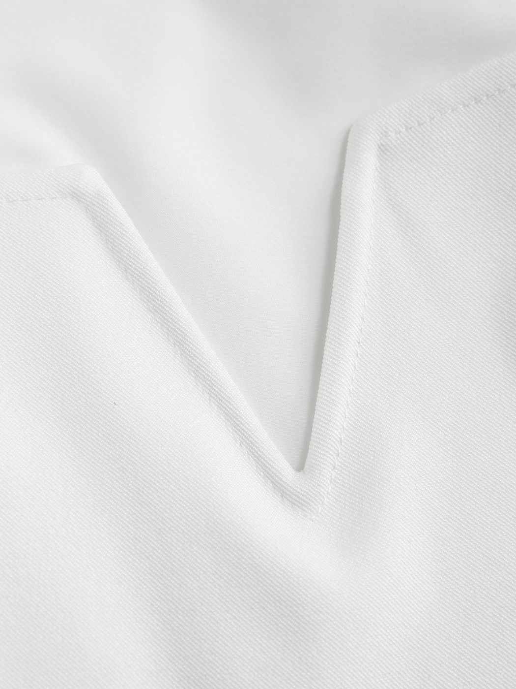 Gewebtes festes Midikleid mit Gürtel