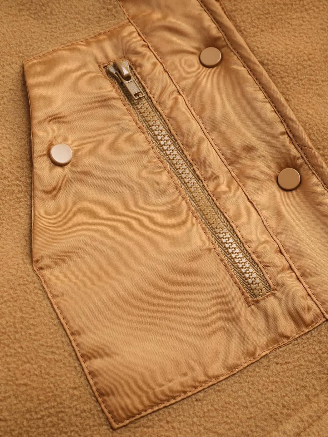Übergroße Jacke aus Fleece mit Knopfleiste
