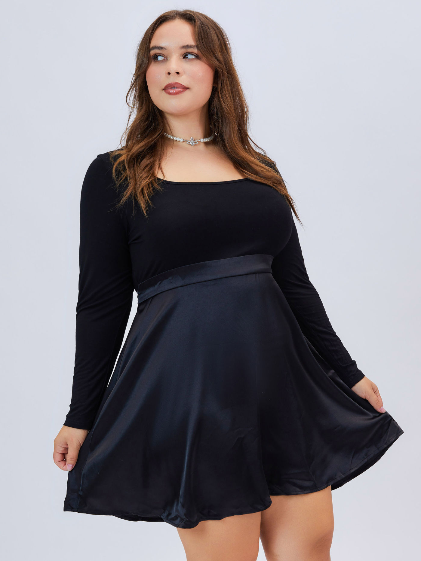 Solid Knotted Mini Dress Curve & Plus