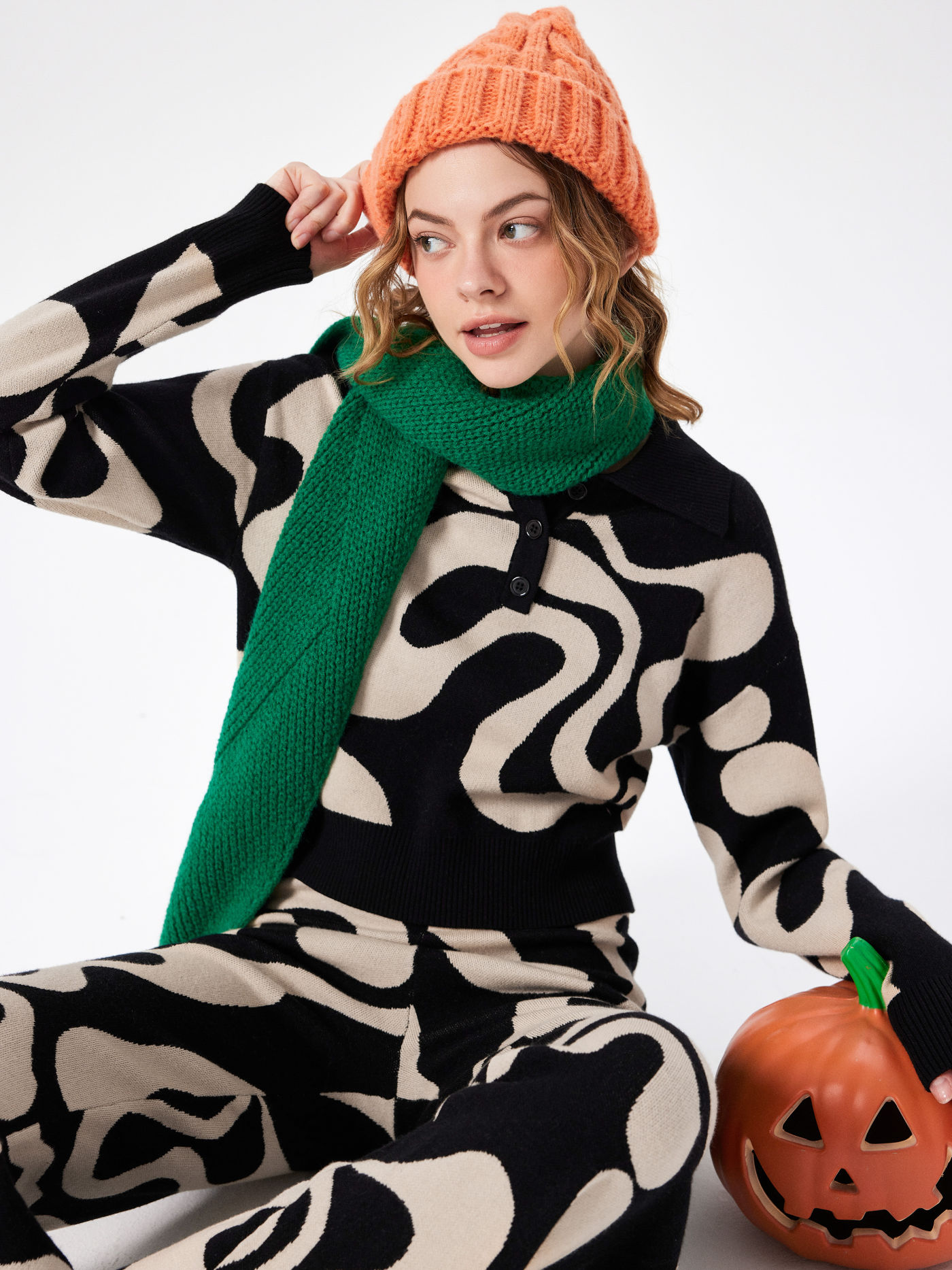 Everyday Illusion Psychedelic Swirl Pullover Sweater