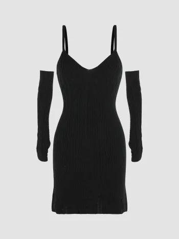Einfarbiges Cami-Minikleid mit Zopfmuster und Handschuhen