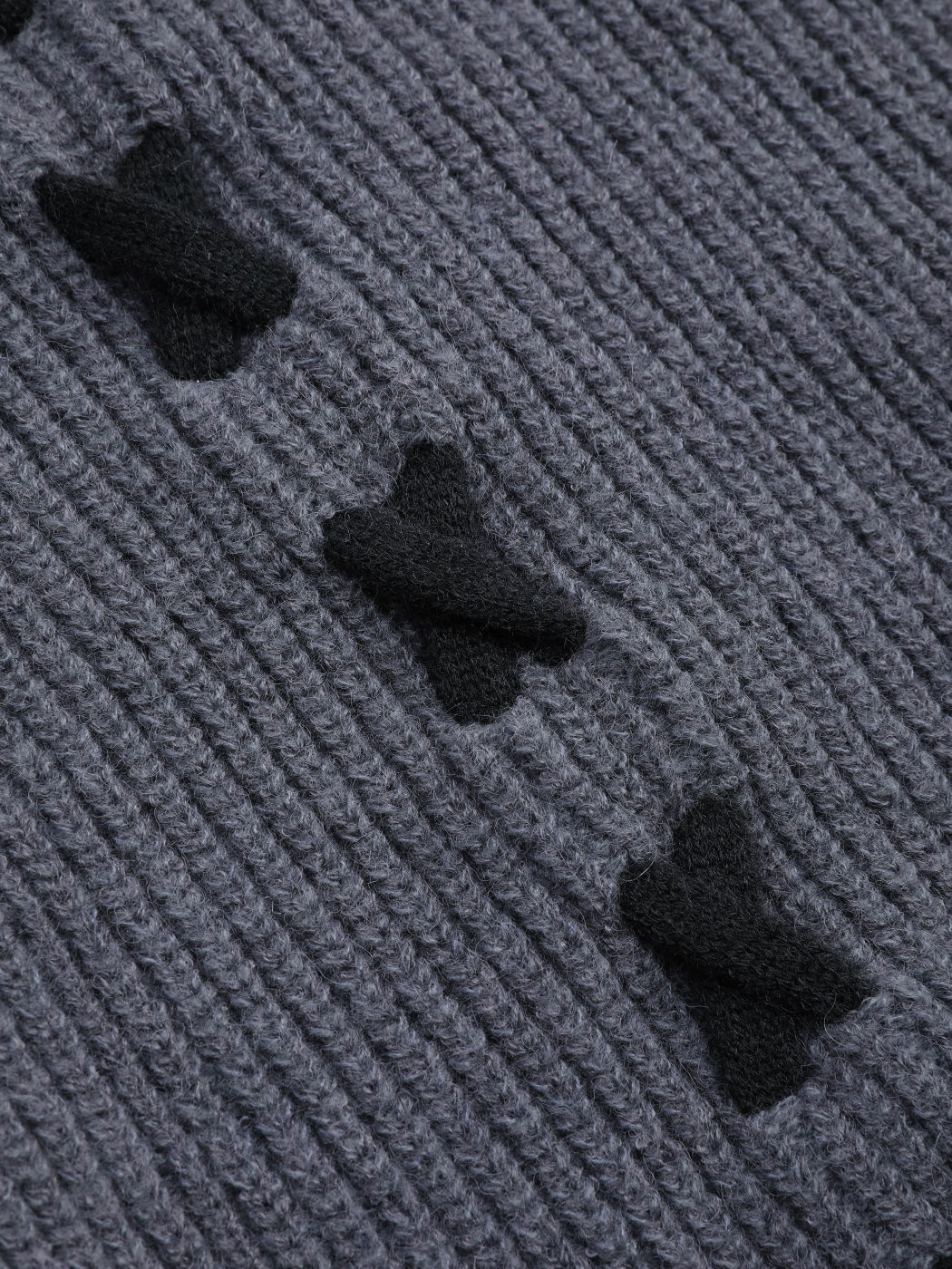 Strickjacke mit Kapuze und Reißverschluss