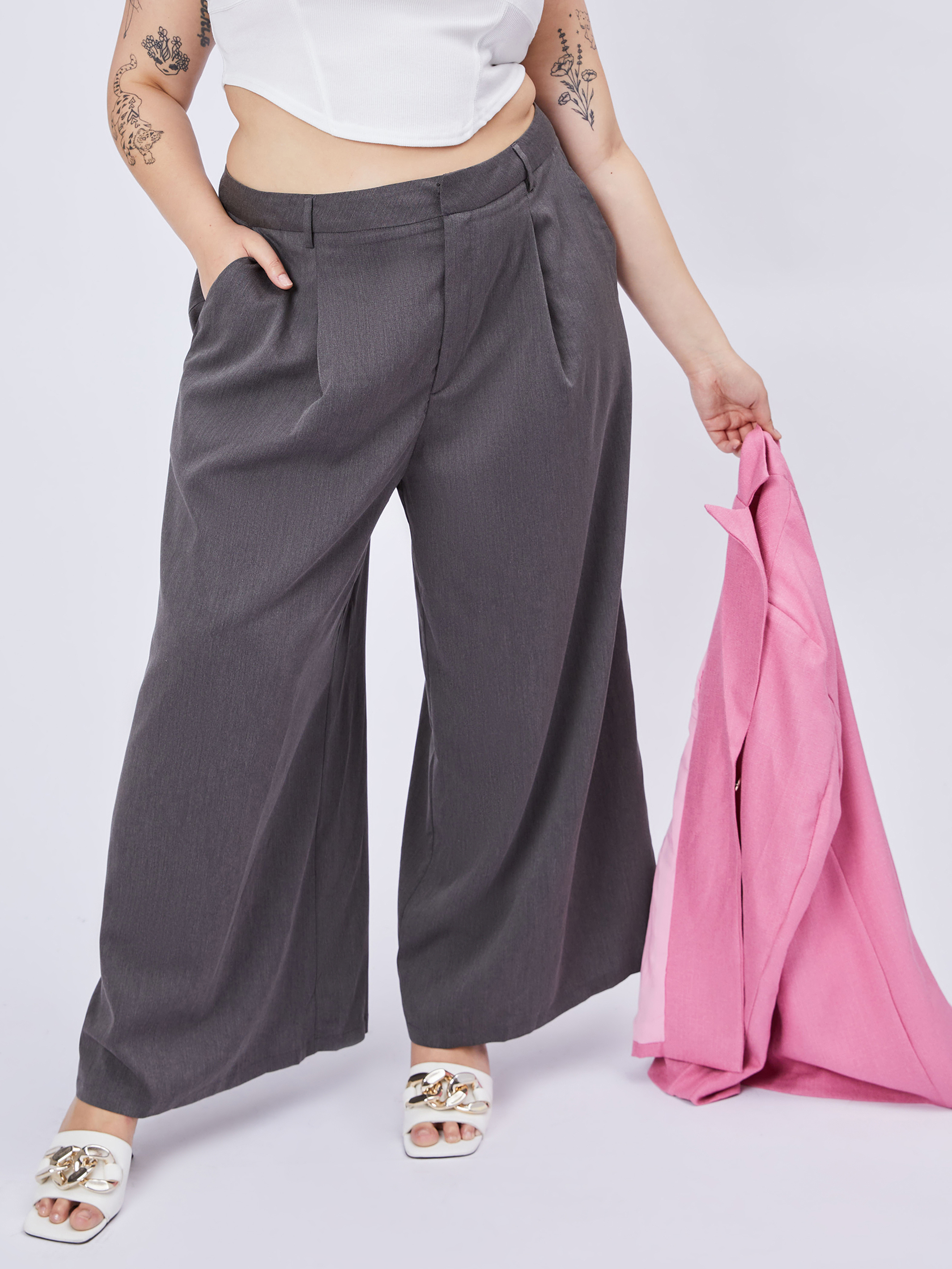 Woven Solid Mid Waist Wide Leg Trousers Curve & Plus For