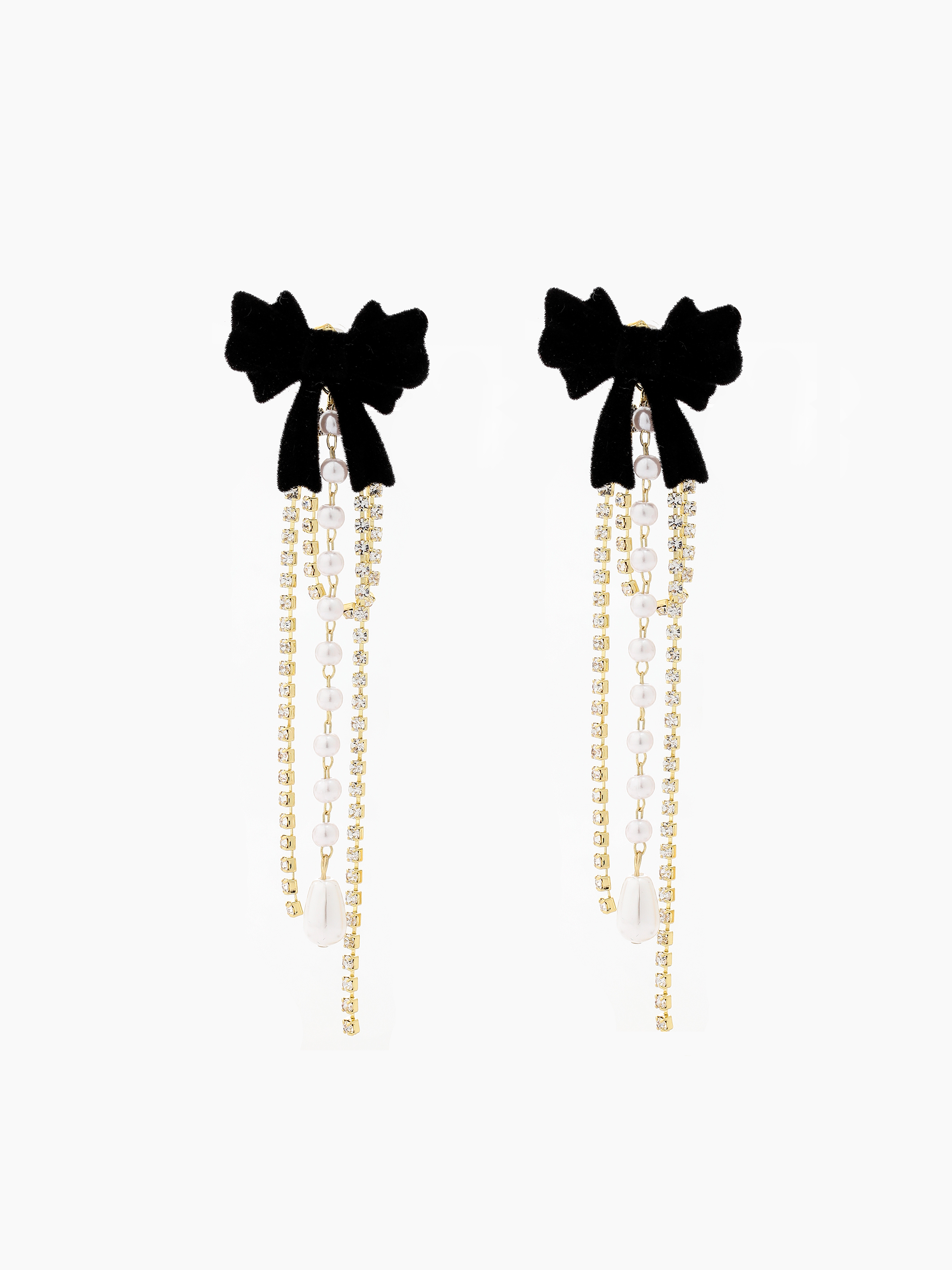 ★人氣★LOVE ME MONSTER★Pearl Velvet Ribbon Earrings Designer fashion, Seoul-fully created | W Concept