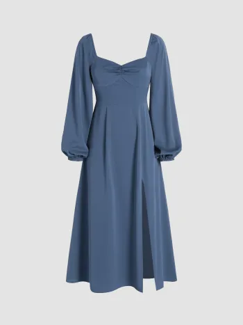 Einfarbiges geriffeltes Langarm-Midi-Dress mit Schlitz