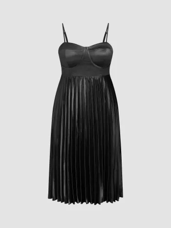 Cami-Plissee-Maxikleid Kurve & Plus