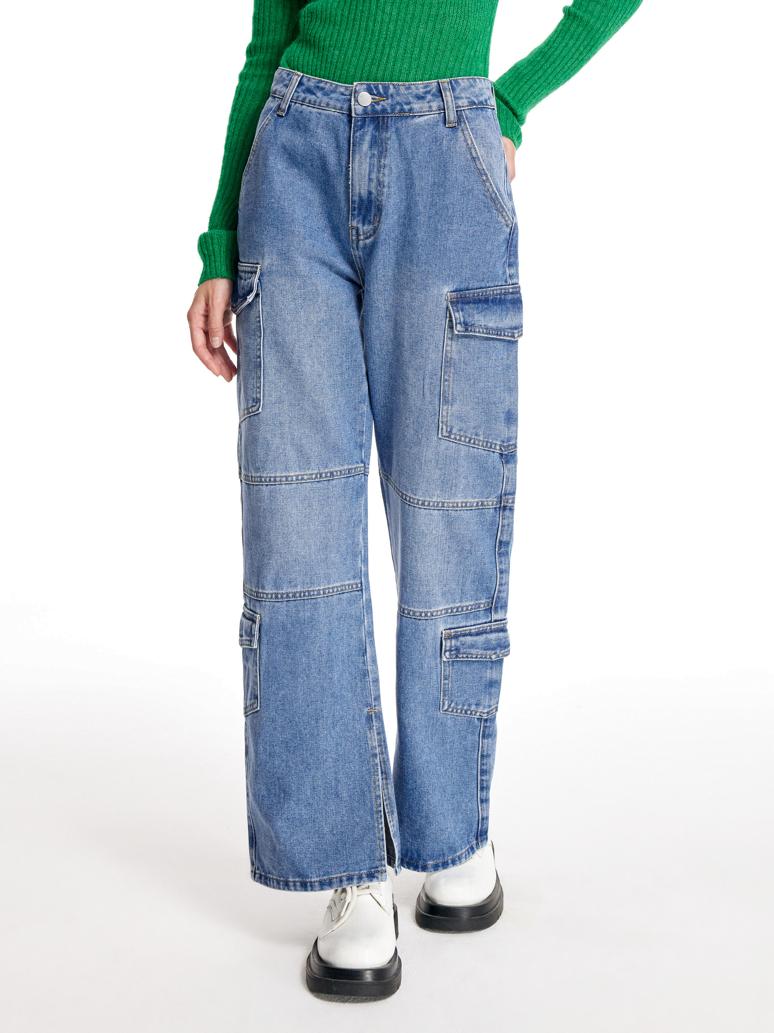 Denim Stitch Slit Cargo Jeans