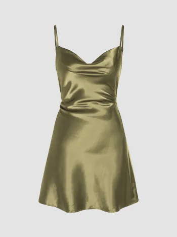 Einfarbiges Satin-Cami-Mini-Kleid mit Rundhalsausschnitt