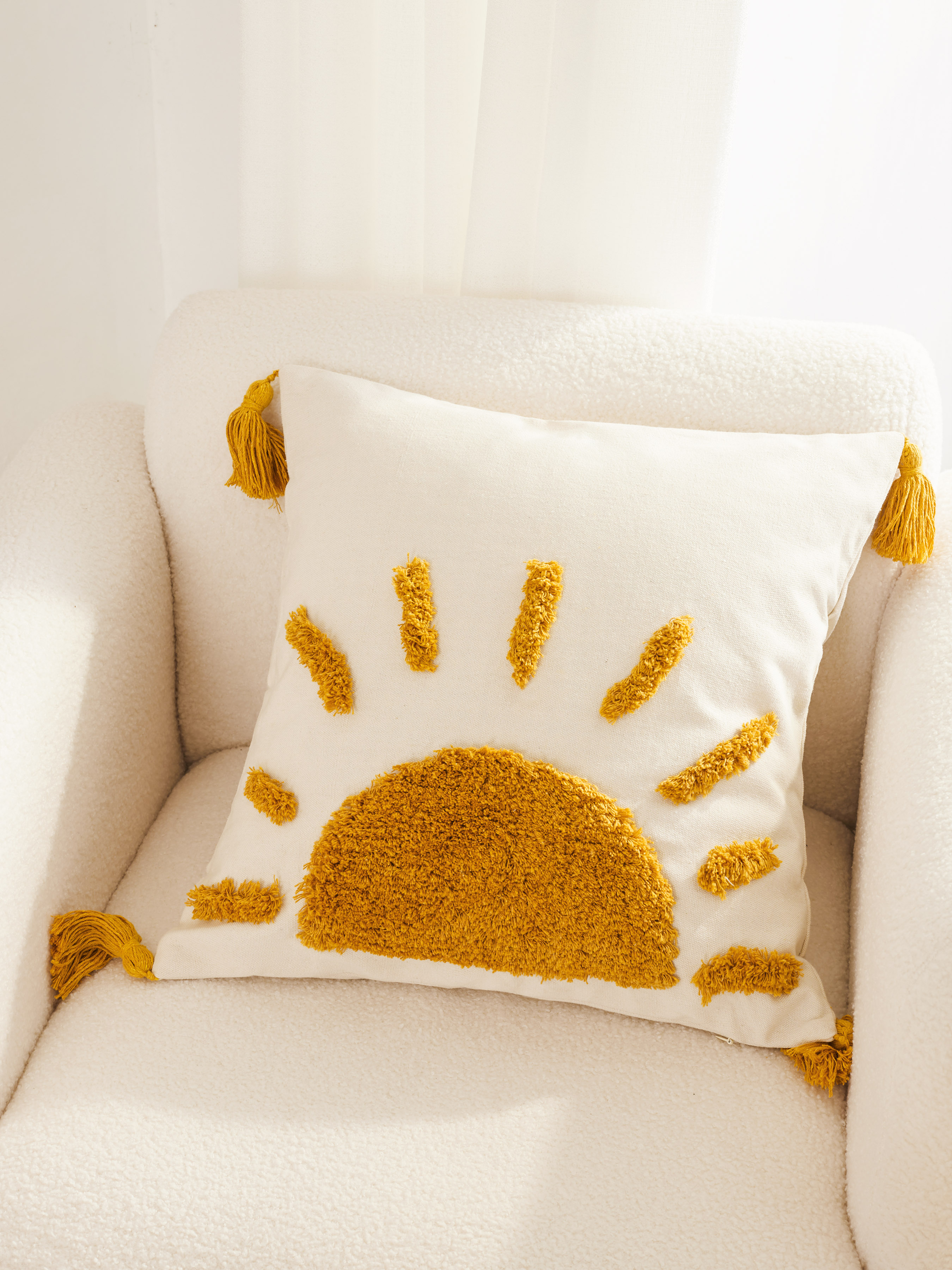 Sun Pattern Tassel Decor Cushion Cover Without Filler - Cider
